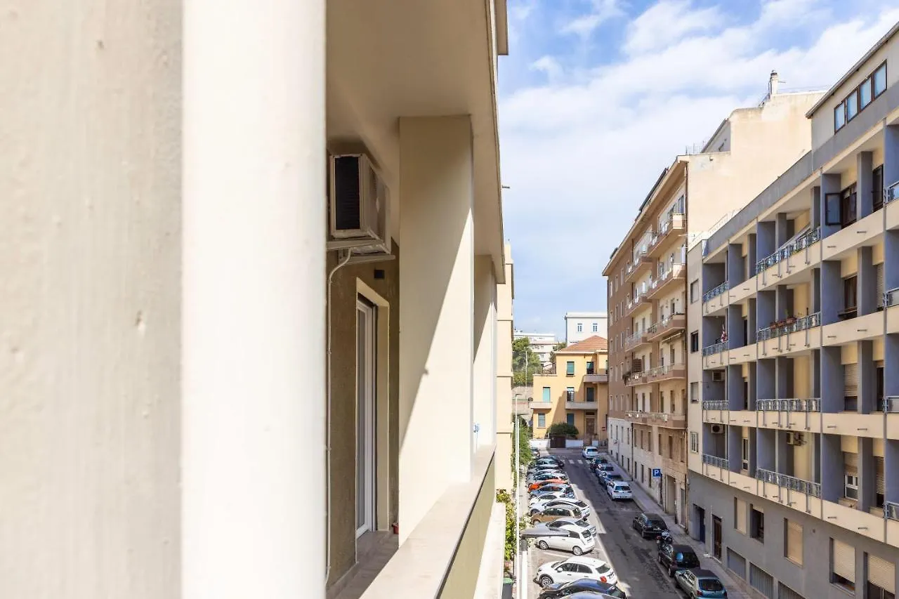 Πανσιόν Quarzo Modern Rooms Κάλιαρι Ιταλία