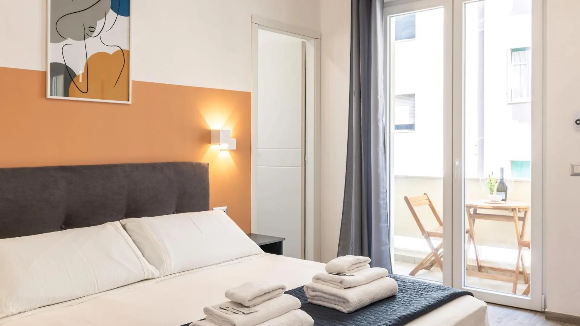 Quarzo Modern Rooms Κάλιαρι Πανσιόν